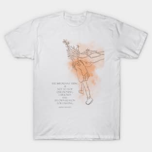 curiosity quote  woman drawing T-Shirt